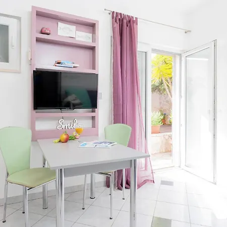 Апартаменты Hidden Oasis - Zf Hvar Хвар