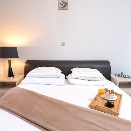 아파트 Hidden Oasis - Zf Hvar